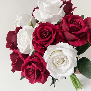 नि: शुल्क नमूने कृत्रिम फूल एकल शाखा मखमल लाल गुलाब नकली फूल शादी की सजावट