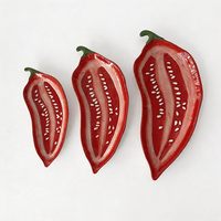 Nouveau plat de légumes en céramique en forme de poivron rouge rustique créatif ajoute une touche naturelle et ludique à votre réglage de table