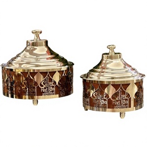 Juego de dos ollas de diseño de calidad superior, hechas a mano, estilo clásico, decorativas, de metal, para calentar comida. - Product Image 1