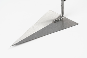 Outils de <span class=keywords><strong>maçonnerie</strong></span> Industrial Grace, truelle triangulaire en acier robuste avec manche en bois FSC - Product Image 4