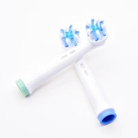 Fournitures en gros pour soins bucco-dentaires pour adultes, tête de brosse à dents en nylon pour le nettoyage des dents, pour usage hôtelier et domestique
