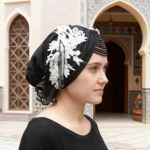 Sombrero Decorativo Islámico Transpirable YASEEN para Mujer, Apto para Todas las Estaciones - Product Image 1