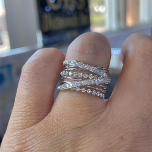 Anelli da donna Q345 con pavé di diamanti, anelli geometrici con pietre naturali rotonde, anelli di moda per matrimonio - Product Image 3