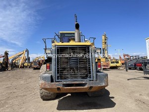 Experimente la Potencia de Nuestra Cargadora Komatsu WA500-6 de 32 Toneladas, Importada de Japón, Disponible Ahora a un Excelente Precio - Product Image 4