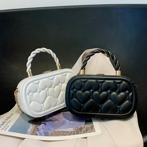 Nouvelle mode à la mode Simple sac à bandoulière portable Internet populaire chaîne sac de messager - Product Image 3