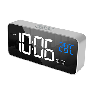 Diseño de Moda 2021 posponer el reloj digital con pantalla LED de temperatura reloj - Product Image 1