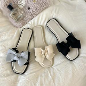 Fashionable Versatile Soft <b>Soled</b> Beach Shoes For Outerwear Paired With Casual Flat Slippers For Women - Product Image 3