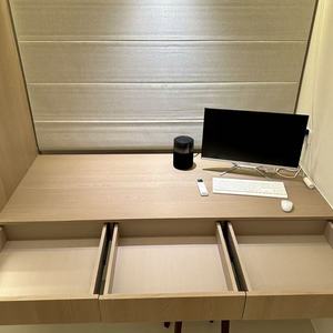 Bureau <span class=keywords><strong>de</strong></span> <span class=keywords><strong>direction</strong></span> sur mesure, contemporain, ergonomique, durable, écologique, avec gestion des câbles intégrée, pour un intérieur <span class=keywords><strong>de</strong></span> <span class=keywords><strong>luxe</strong></span> - Product Image 1