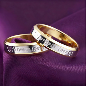 Anillo de Acero de Tungsteno con Grabado Láser, Plateado y Dorado, con Logotipo OEM, <span class=keywords><strong>para</strong></span> <span class=keywords><strong>Hombre</strong></span> y Mujer, Anillo de Pareja, Anillo de Boda, Regalo de Moda, Venta de Fábrica - Product Image 1