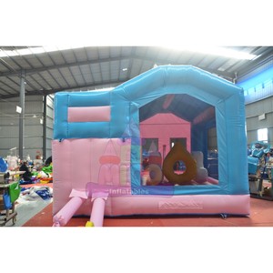 Château gonflable moderne pour événements extérieurs : films, pique-niques, mariages, jeux doux, location et divertissement en plein air - Product Image 6