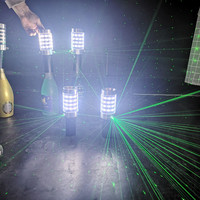 Projecteur laser à quatre têtes LED pour bouteille, en alliage d'aluminium, étanche, idéal pour les fêtes de Noël, les clubs et les bars