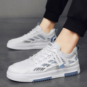 Scarpe estive nuove da uomo in mesh traspirante sneaker da uomo stile coreano scarpe bianche versatili spessy running scarpe casual - Product Image 1