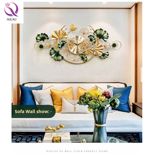 Horloge murale intérieure en fer moderne et simple Tenture murale en feuille de Ginkgo muette Horloge décorative murale en métal doré Art déco <span class=keywords><strong>plante</strong></span> - Product Image 1
