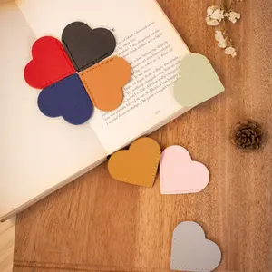 Bookmark kulit personalisasi bentuk hati lucu Mini sudut halaman penanda hadiah untuk pembaca guru pecinta aksesoris kantor