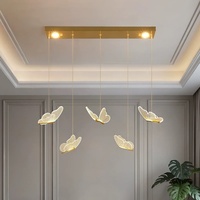 Lustre de salle à manger moderne et minimaliste de luxe léger à trois têtes LED, étanche, avec CRI 95 et design de bar unique