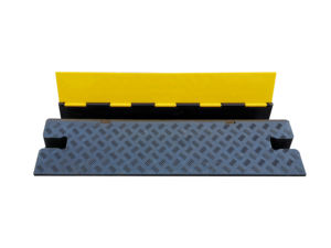 แผ่นยางกันกระแทกสำหรับงานหนัก 3 ช่อง ขนาดใหญ่พิเศษ สำหรับงานเหมือง ทำจากยางรีไซเคิล สีเหลือง+ดำ ใช้สำหรับทางเข้าออก ป้องกันสายเคเบิล ลดความเร็วจราจร - Product Image 3