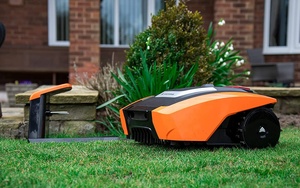 Yard Force EasyMow260B robot tosaerba con sollevamento incorporato, ostacolo, ricambio, sensori di inclinazione per prati fino a 260 m2 - Product Image 5