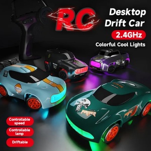 Voiture de course télécommandée JJRC Q197 Mini Drift Car, modèle RC à l'échelle 1:64, 6 couleurs lumineuses, télécommande et voiture intégrées, jouet de course - Product Image 3