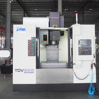Centre d'usinage CNC vertical à 3 axes TDV855 pour l'usinage de précision des composants métalliques et l'usinage multi-processus
