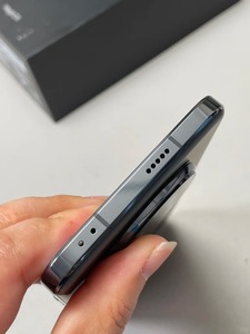 ลดราคา มือถือ HONOR Magic7 มือสอง สภาพดีเยี่ยม แบตเตอรี่ดี ปลดล็อคแล้ว สมาร์ทโฟนมือสอง - Product Image 3