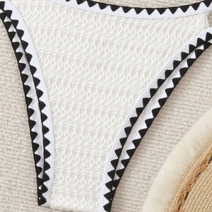 ชุดบิกินี่ไมโครคู่รักแบบกำหนดเอง OEM 3D พร้อมโลโก้ ชุดว่ายน้ำชายหาดสุดหรูสำหรับผู้หญิง ชุดฟิตเนส ชุดว่ายน้ำแบบสตริงมินิบิกินี่ - Product Image 4