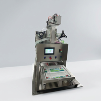 Machine de thermoscellage pneumatique semi-automatique 1-en-1 pour plateaux extra larges avec codage de date par marquage à chaud intégré et feuille haute efficacité