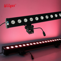 Projecteur mural LED à économie d'énergie 18x4W 72W IP65 avec support rotatif 0-150° °   Couverture en verre trempé CE RoHS FC Garantie 5 ans 120 °