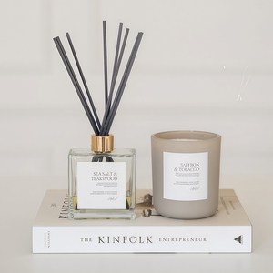 AIKUN Luxurious <b>Personalised</b> Gift Box <b>Candle</b> Biodegradable <b>Candles</b> With Box Organic Soy Personalize Wholesale Flower Wax <b>Candle</b> - Product Image 6