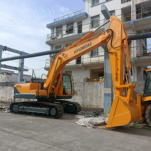 รถขุดมือสองฮุนได220LC-9S ใช้อุปกรณ์ดั้งเดิมที่ใช้เครื่องจักรกลหนักที่ดีเยี่ยมและประสิทธิภาพที่สมบูรณ์แบบ - Product Image 3