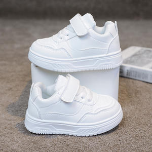 Детские спортивные кроссовки унисекс на платформе с мягкой резиновой подошвой оптом, черно-белые повседневные кеды для детей, оптовые детские кроссовки - Product Image 4