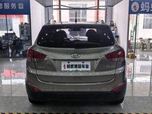 ปักกิ่ง2.0L IX35อัตโนมัติ2WD รุ่นยอดเยี่ยมเป็นสินค้าขายดีในประเทศจีนและเป็นตัวเลือกรถยนต์มือสองที่ยอดเยี่ยมสำหรับแอฟริกา - Product Image 6