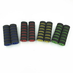 TBSJT - Puños para manillar de bicicleta, 22,2 mm, con cojín de esponja, para bicicletas Cruiser, rojo, azul, amarillo, verde, juego de cuatro piezas - Product Image 1