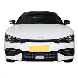 <span class=keywords><strong>Kia</strong></span> <span class=keywords><strong>EV6</strong></span> <span class=keywords><strong>GT</strong></span> <span class=keywords><strong>Line</strong></span> <span class=keywords><strong>2023</strong></span>, véhicule électrique pur haute performance, recharge rapide, SUV haut de gamme avec système de conduite intelligent - Product Image 1