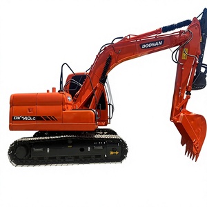 Excavatrice sur chenilles d'occasion Doosan DX140LC de 15 tonnes, couleur orange, avec moteur et composants hydrauliques, à prix bas - Product Image 1