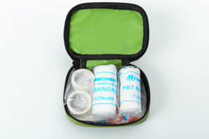 Mini botiquín de primeros auxilios de viaje individual Buen precio y diseño con suministros médicos completos Fuente de alimentación manual para uso doméstico - Product Image 6