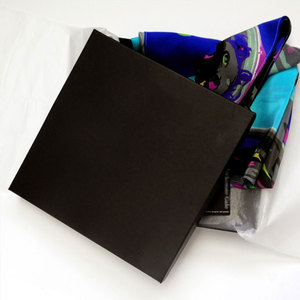 Vàng Hot Stamp Bằng Phẳng Màu Đen Cứng Nhắc Giấy Gói Sang Trọng Khăn Lụa Quà Tặng Bao Bì <span class=keywords><strong>Box</strong></span> Với Logo - Product Image 2