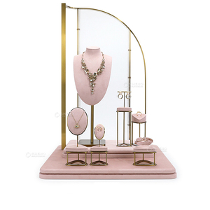Expositor de Joyería de Microfibra de Alta Gama, Presentación Sofisticada para Joyería, Colores y Tamaños Personalizados, Ideal para Boutiques de Lujo - Product Image 1