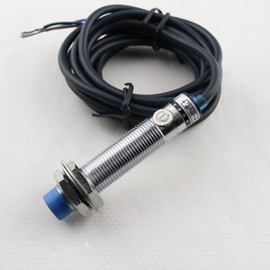 CN12-04DNANBPAPBAKAKB kapazitiver Näherung <span class=keywords><strong>sensor</strong></span> M12 DISTANCE <span class=keywords><strong>2</strong></span>/4/5MM CN12-04BNANBPAPBAKAKB CN12-02DNANBPAPBAKAKB CN12-02BNANB - Product Image 1