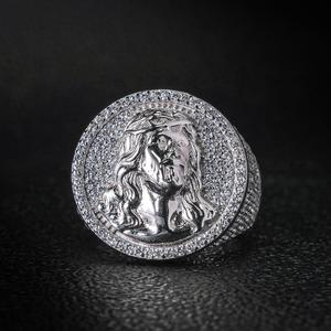 ラグジュアリー925スターリングシルバーバンドラウンドカットVvsモアッサナイトダイヤモンドアイシングアウトメンズフィンガーリングベストセラー製品 - Product Image 3