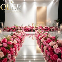 Nouvelle rangée de fleurs artificielles roses vif en soie, chemin de table floral pour toile de fond de mariage, centre de table décoratif, vente en gros personnalisée