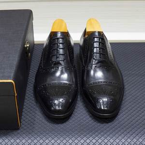 Chaussures Oxford décontractées pour hommes XuanWu A629 2026, en cuir véritable, semelle intermédiaire en caoutchouc, broderie gravée - Product Image 3