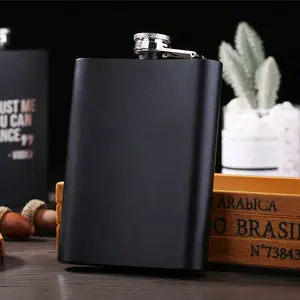 8oz paslanmaz çelik siyah cep şişesi İngilizce mektup kişiselleştirin açık taşınabilir Flask
