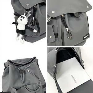 Nouveau Sac à Dos Étudiant Tendance à Rabat Grande Capacité Imperméable Respirant Léger pour l'École et les Voyages en Plein Air - Product Image 3