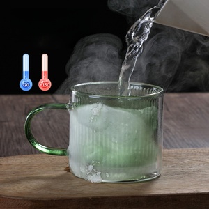 <span class=keywords><strong>Taza</strong></span> de Café de Vidrio Borosilicato de Doble Pared de 240 ml con Asa - Resistente al Calor, Diseño de Rayas Verticales de Colores para el Hogar y la Oficina - Product Image 4