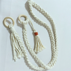 Sac à bandoulière en macramé tissé à la main, design personnalisé en gros, logo OEM, sangle de transport pour le sport, crochet en macramé, gym - Product Image 5