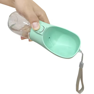 Bouteille d'eau portable pour chien, vente en gros du fabricant, matériau économique - Product Image 3