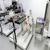 Machine de laminage automatique intelligente Premium Lingtie avec enrouleur, imprimante jet d'encre pour marquage laser et codage de date de validité alimentaire quotidienne