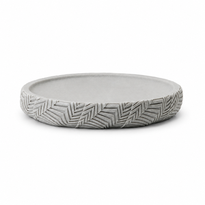 Ensemble de salle de bain moderne en résine grise à motif chevrons géométrique, accessoires à texture grès brossé pour salle de bain - Product Image 4