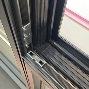 Deioux Hurricane Aluminum Casement Windows Tempered Insulated Glass <b>Sliding</b> Window Door System Tilt <b>and</b> Turn Window - Product Image 6