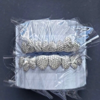 Personnalisé Glacé Hip Hop Bling VVS Moissanite Grillz 8 sur 8 Open Face Grillz Creux 925 Sterling Silver Moissanite Grillz